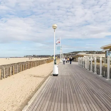 Luxueux Vue Mer A Avec Services Apartamento Deauville