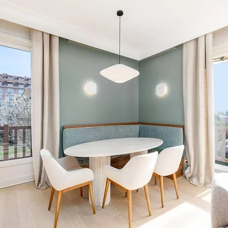 Luxueux Vue Mer A Avec Services *