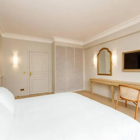 Luxueux Vue Mer A Avec Services Deauville