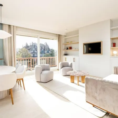 Luxueux Vue Mer A Avec Services *